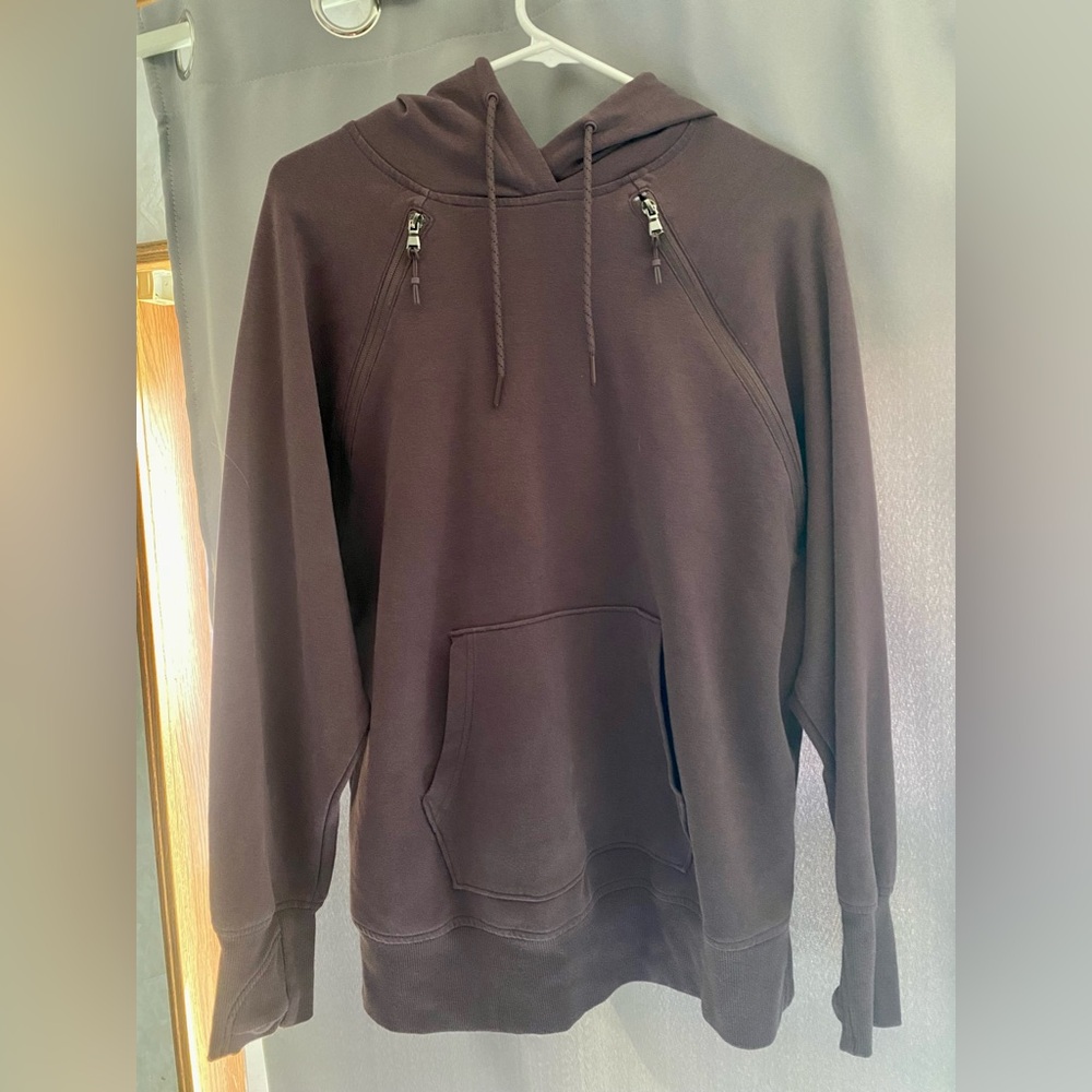 Old navy breastfeeding sweatshirt